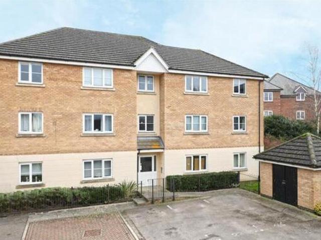 House for sale in Kings Hill, Colliers End