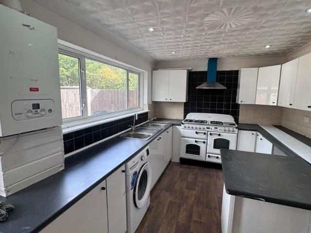 House for rent in London Borough of Ealing, Greenford