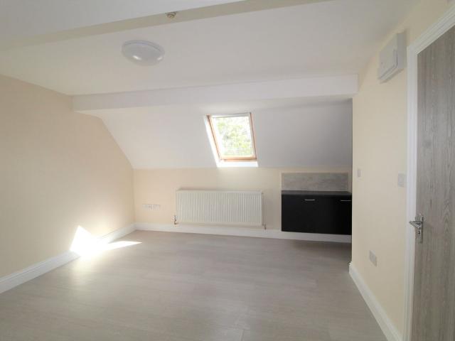 Studio for rent in London Borough of Ealing, Greenford