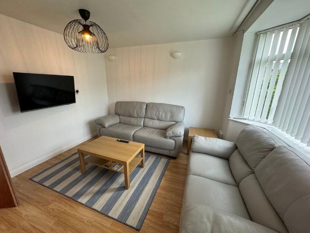 Room for rent in High Field, York