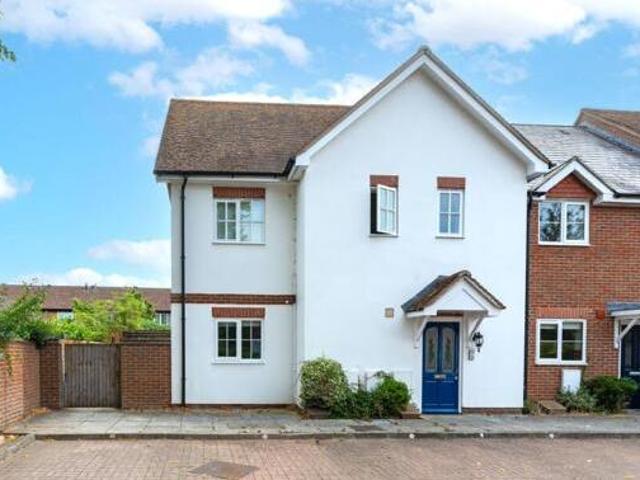 House for sale in Caldecott, Dromore