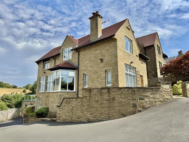 House for rent in Armitage Bridge, West Yorkshire