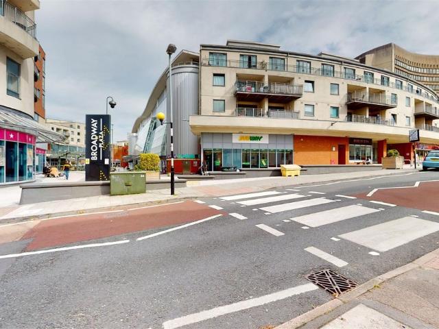 Apartment for rent in Park Central, Birmingham