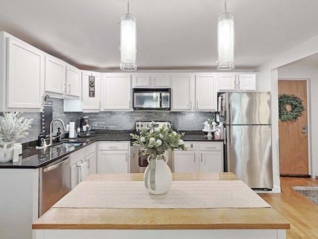 Condo for sale in Chelsea