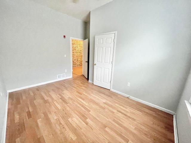 Apartment for rent in Lower East Side, Milwaukee