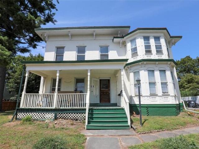 House for sale in Village of Saugerties, Bloomington