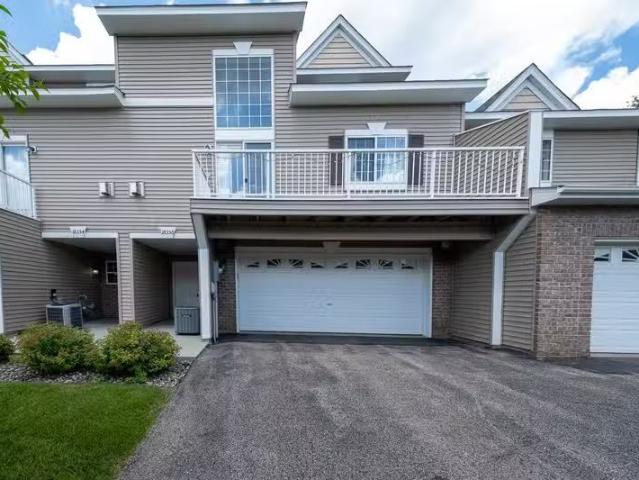 Condo for rent in Lakeville