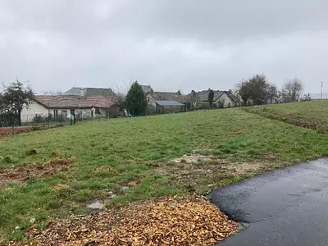 Terrain vente à Aurillac, Lafeuillade-en-vézie