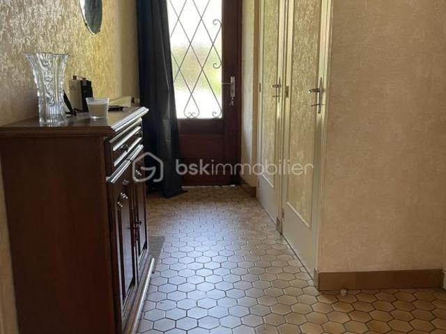 Maison vente à Lagarde-Enval, Lagarde-Marc-la-Tour