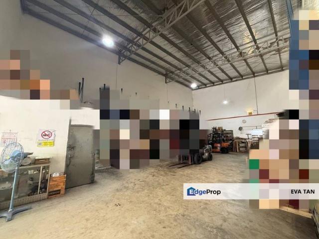 Warehouse for sale in Taman Putri Kulai, Kulai