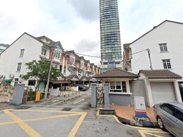 Townhouse for rent in Country Heights Damansara, Kuala Lumpur