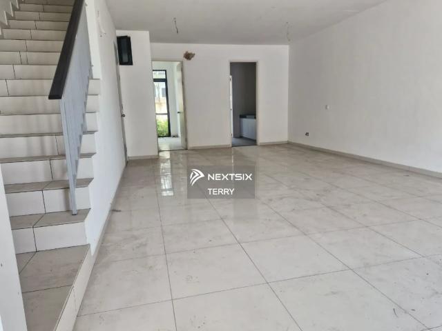Warehouse for sale in Johor