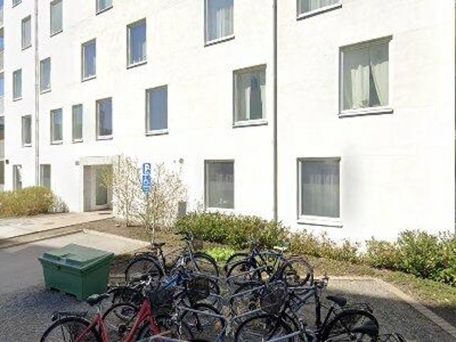 Lägenhet hyra i Nacka, Älta