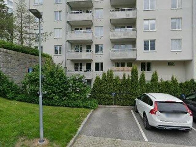 Lägenhet hyra i Hässelby-Vällingby, Botkyrka