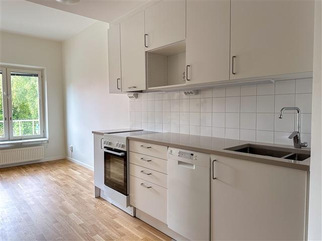 Lägenhet hyra i Häggvik, Stockholm