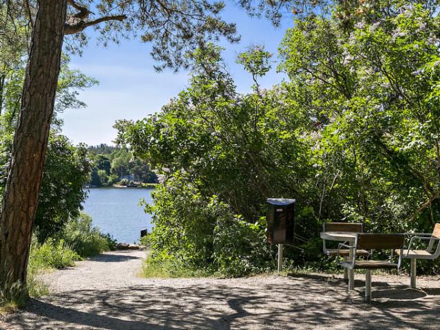 Lägenhet till salu i Farsta, Botkyrka