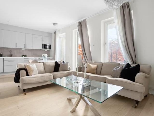 Lägenhet till salu i Solna, Stockholm