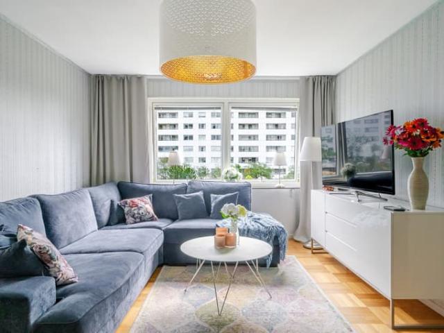 Lägenhet till salu i Solna, Stockholm