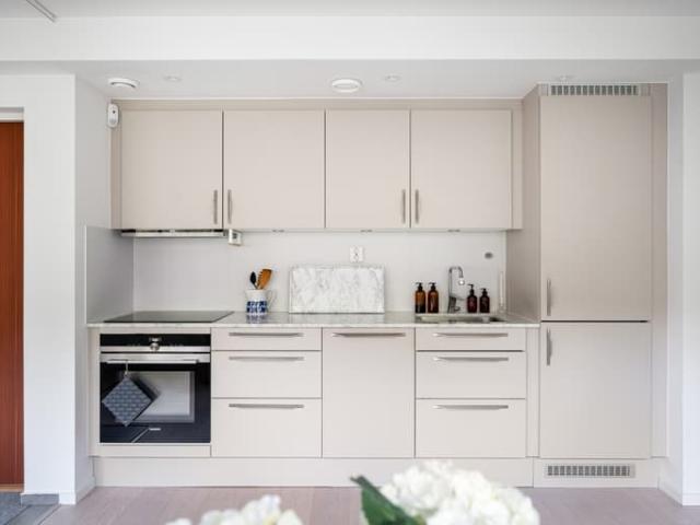 Lägenhet till salu i Solna, Stockholm