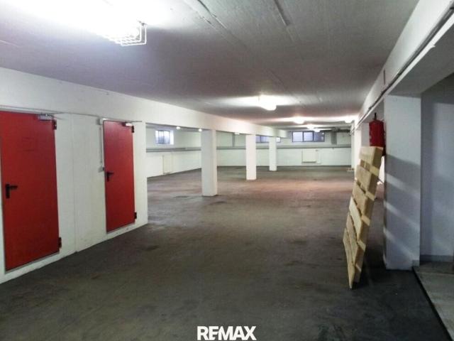 Gewerbe mieten in Hallwang, Salzburg