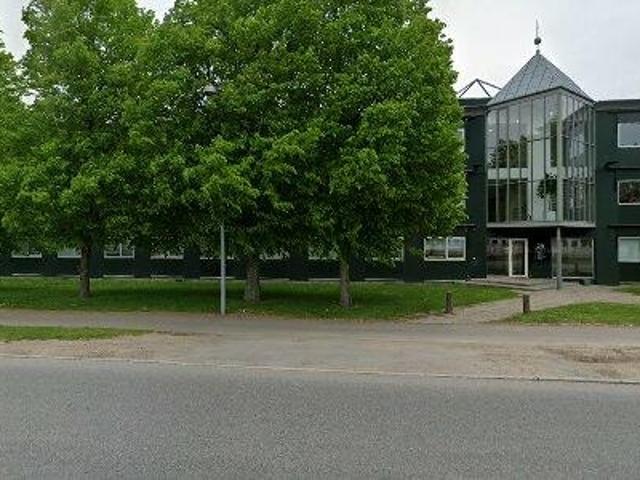 Erhvervsejendom til leje i Brøndby