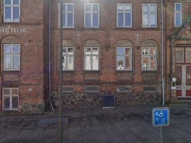 Erhvervsejendom til leje i Næstved