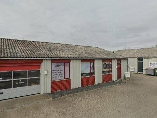 Erhvervsejendom til leje i Hadsten, Århus