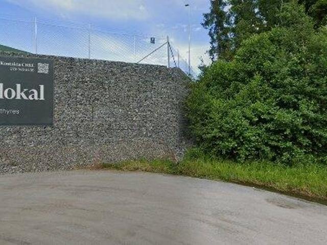 Lokal hyra i Nackdala, Tumba