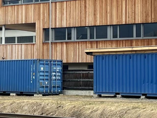 Industrie kaufen in Lü