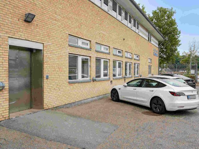 Erhvervsejendom til leje i Kongens Lyngby  