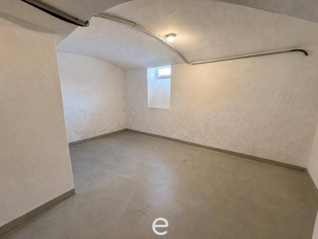 Gewerbe kaufen in Niedernhart, Linz
