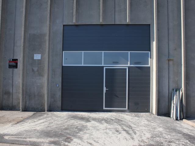 Erhvervsejendom til leje i Tårnby, Brøndby