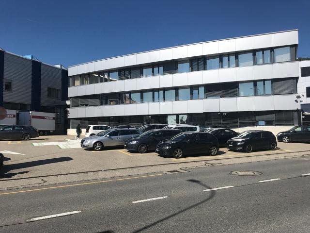Industrie mieten in Corcelles (NE)