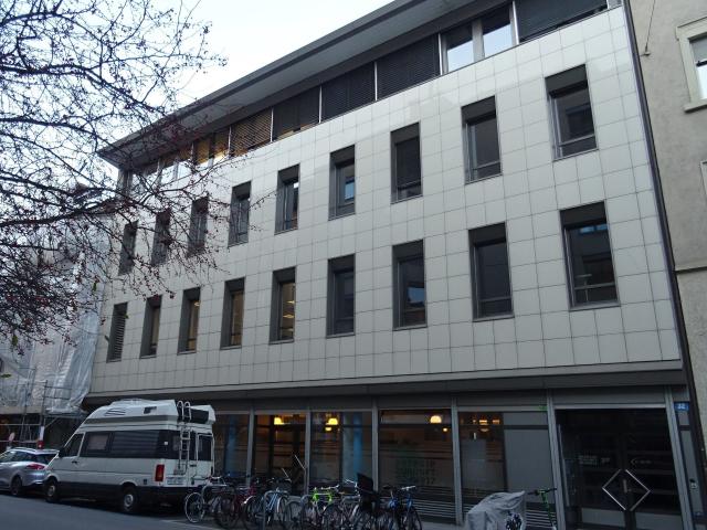 Apartment mieten in Einigen, Zürich