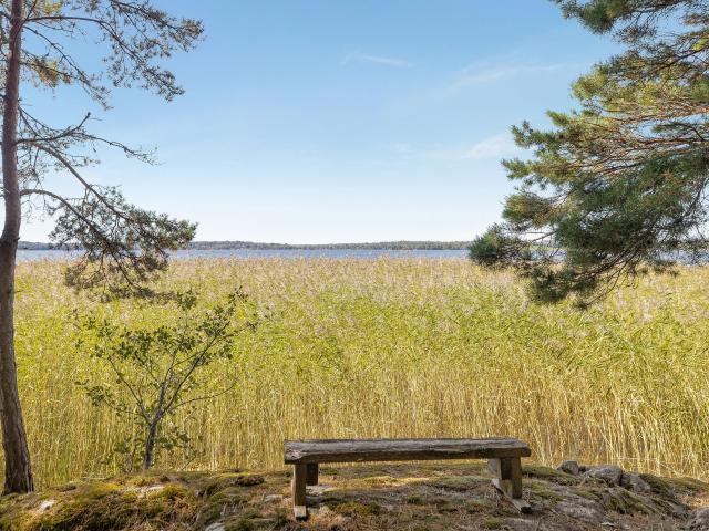 Bostad till salu i Bro, Stockholm