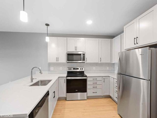 Apartment for rent in Hennepin, Minnesota