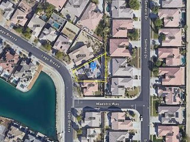 House for sale in Indio