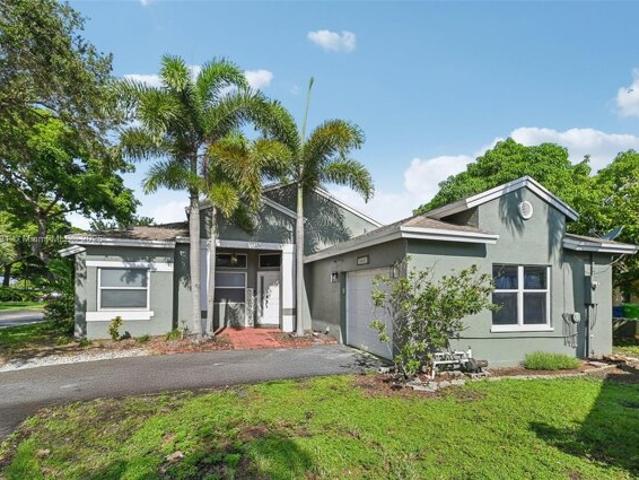 House for sale in Sunrise, Florida