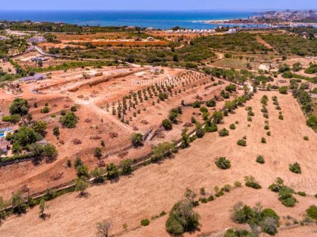 Terreno venda em Ferragudo, Faro