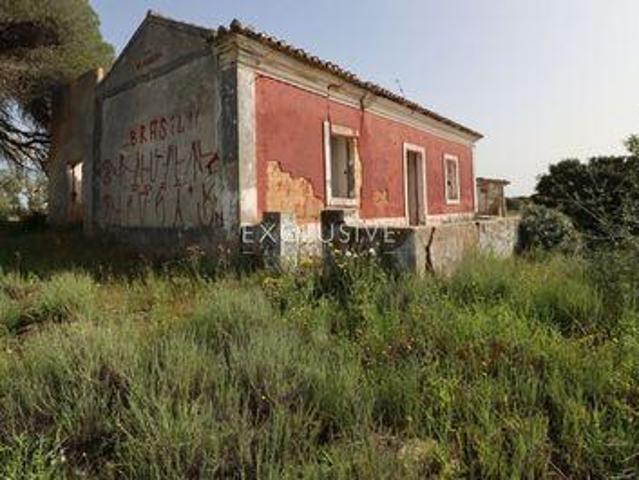 Terreno venda em Carvoeiro, Faro