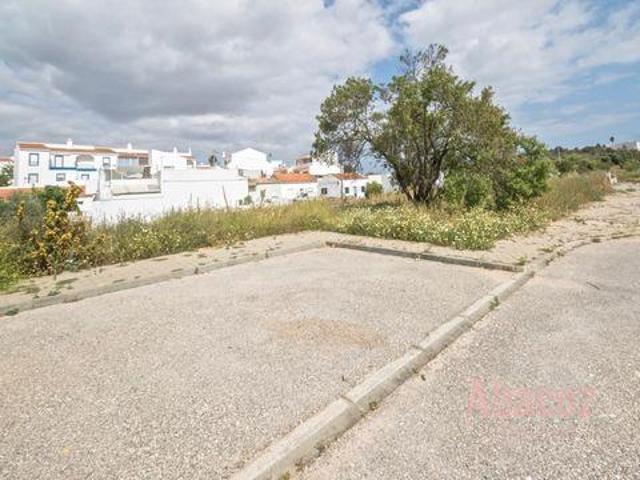 Terreno venda em Estômbar, Faro