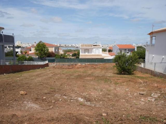 Terreno venda em Lagoa, Faro