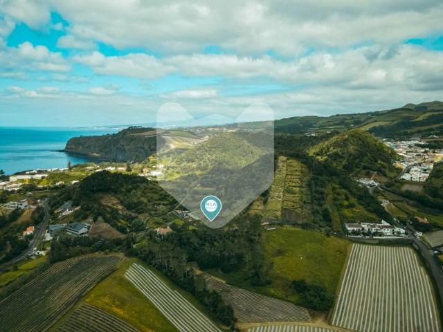 Terreno venda em Açores, Água De Pau