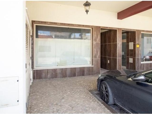 Loja venda em Ferragudo, Faro