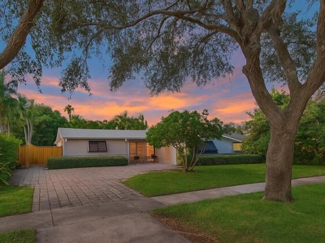 House for sale in North Palm Beach, Florida