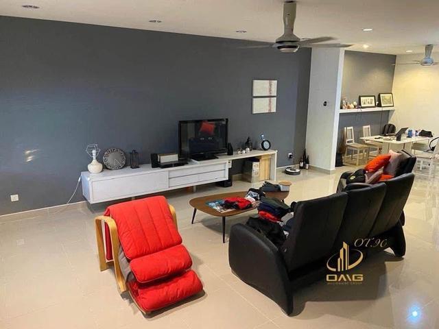Terraced House for sale in Alam Impian, Selangor
