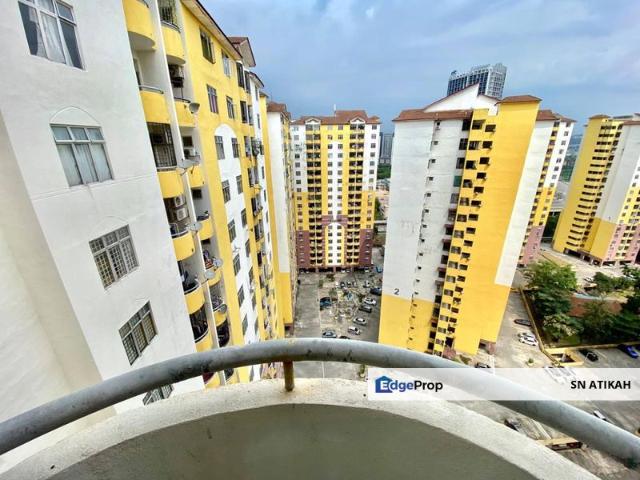 Condominium for sale in Petaling, Subang Jaya