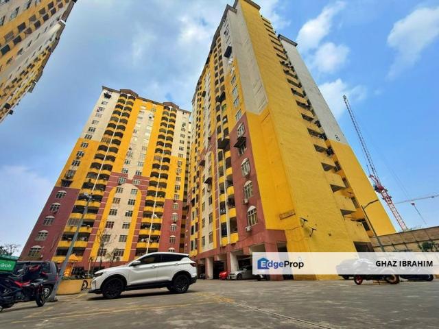 Condominium for sale in Petaling, Subang Jaya