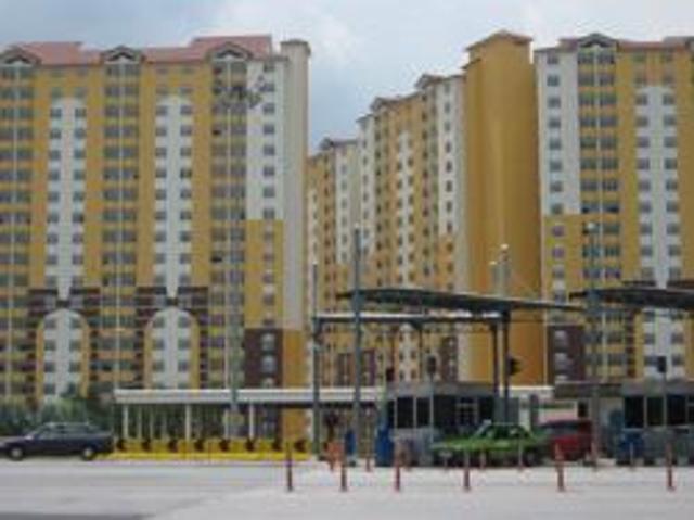 Apartment for sale in Petaling Jaya, Petaling