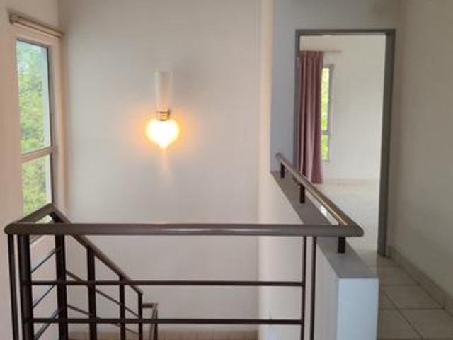 Townhouse for sale in Seksyen 31, Shah Alam